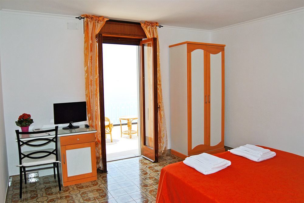 Il Canto Delle Sirene Furore Exterior photo
